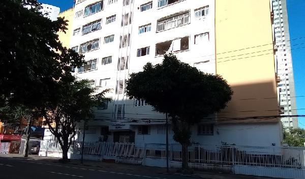 Vende-se em Recife-PE  apto, 142.40 de área total, 117.90 de área privativa,  3_qto(s), WC, WC Emp, 1_sala(s), DCE, cozinha, 1_vaga(s) de garagem.