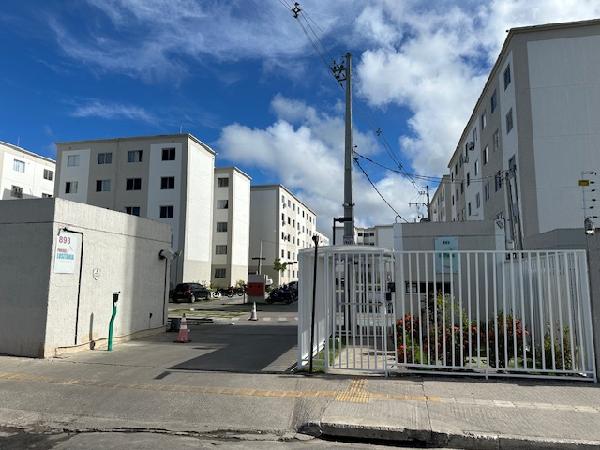Vende-se em Paulista-PE  apto, 47.29 de área total, 41.79 de área privativa,  2_qto(s), WC, 1_sala(s), cozinha.