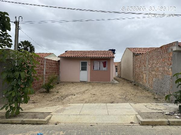Vende-se em Garanhuns-PE  Casa, 41.36 de área total, 41.36 de área privativa, 142.50 de área do terreno,  2_qto(s), a.serv, WC, 1_sala(s), cozinha, 1_vaga(s) de garagem.