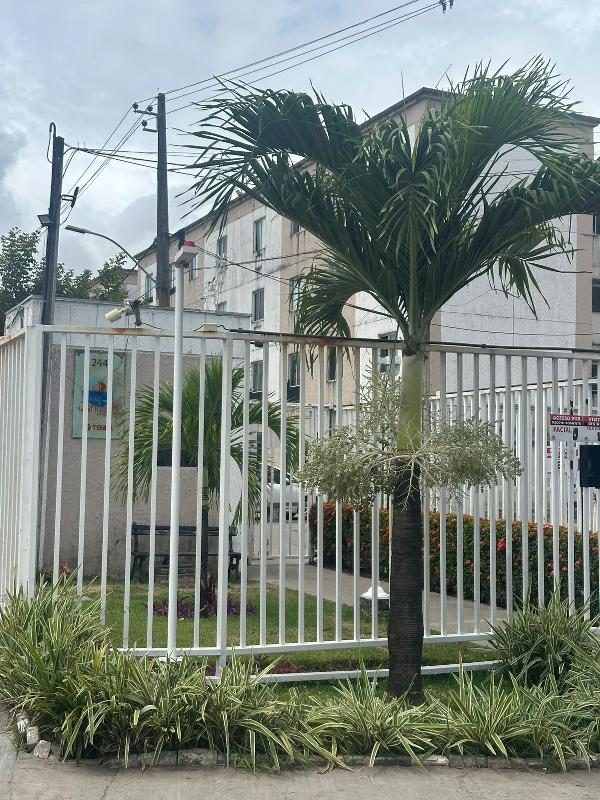 Vende-se em Jaboatao Dos Guararapes-PE  apto, 68.38 de área total, 41.56 de área privativa,  1_qto(s), WC, 1_sala(s), cozinha.