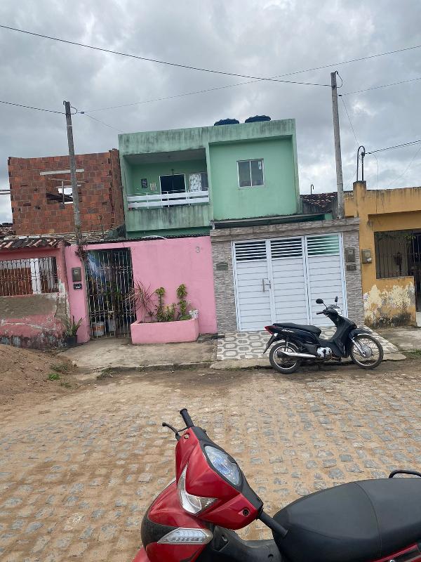 Vende-se em Gloria Do Goita-PE  Casa, 69.18 de área privativa, 69.18 de área do terreno,  2_qto(s), WC, 1_sala(s), cozinha, 1_vaga(s) de garagem.