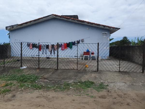 Vende-se em Itapissuma-PE  Casa, 52.16 de área total, 52.16 de área privativa, 72.00 de área do terreno,  2_qto(s), a.serv, WC, 1_sala(s), cozinha, Terraco, 1_vaga(s) de garagem.