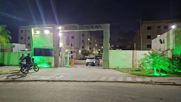 Vende-se em Paulista-PE  apto, 58.29 de área total, 38.40 de área privativa,  2_qto(s), WC, 1_sala(s), cozinha, 1_vaga(s) de garagem.