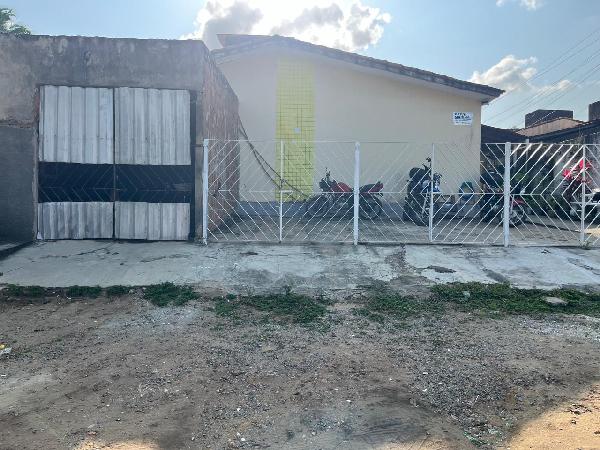Vende-se em Itapissuma-PE  Casa, 51.11 de área privativa, 51.11 de área do terreno,  2_qto(s), a.serv, WC, 1_sala(s), cozinha, Terraco, 1_vaga(s) de garagem.
