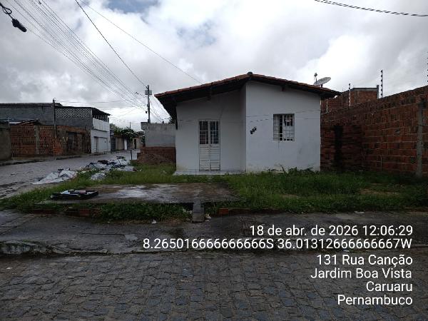 Vende-se em Caruaru-PE  Casa, 46.30 de área total, 46.30 de área privativa, 160.55 de área do terreno,  2_qto(s), a.serv, WC, 1_sala(s), cozinha, 1_vaga(s) de garagem.