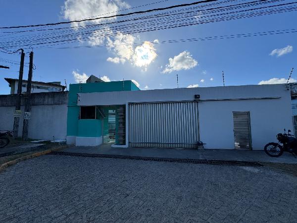Vende-se em Jaboatao Dos Guararapes-PE  apto, 67.33 de área total, 47.21 de área privativa,  2_qto(s), a.serv, WC, 1_sala(s), cozinha, 1_vaga(s) de garagem.