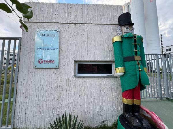 Vende-se em Jaboatao Dos Guararapes-PE  apto, 87.31 de área total, 41.79 de área privativa,  2_qto(s), a.serv, WC, 1_sala(s), cozinha, 1_vaga(s) de garagem.
