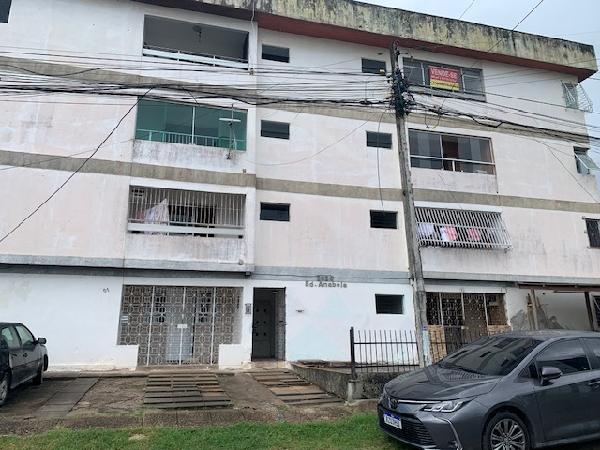 Vende-se em Jaboatao Dos Guararapes-PE  apto, 79.05 de área total, 79.05 de área privativa,  2_qto(s), varanda, a.serv, WC, WC Emp, 1_sala(s), DCE, cozinha.