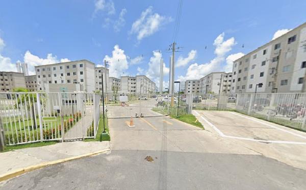 Vende-se em Jaboatao Dos Guararapes-PE  apto, 85.86 de área total, 41.79 de área privativa,  2_qto(s), WC, 1_sala(s), cozinha.