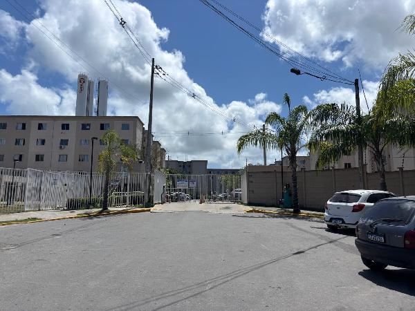 Vende-se em Jaboatao Dos Guararapes-PE  apto, 78.10 de área total, 41.79 de área privativa,  2_qto(s), WC, 1_sala(s), cozinha.