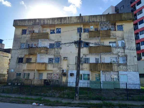 Vende-se em Olinda-PE  apto, 39.00 de área privativa, 0.01 de área do terreno,  1_qto(s), varanda, a.serv, WC, 1_sala(s), cozinha.