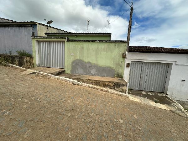 Vende-se em Cha De Alegria-PE  Casa, 84.00 de área privativa, 126.00 de área do terreno,  3_qto(s), WC, 1_sala(s), cozinha, Terraco, 1_vaga(s) de garagem.