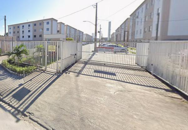 Vende-se em Jaboatao Dos Guararapes-PE  apto, 70.37 de área total, 41.56 de área privativa,  2_qto(s), WC, 1_sala(s), cozinha.