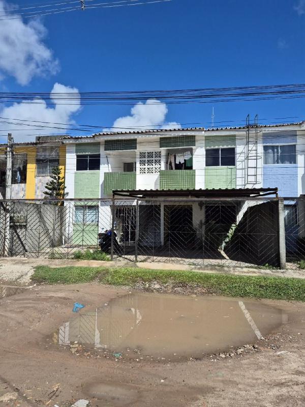 Vende-se em Paulista-PE  apto, 53.01 de área total, 49.86 de área privativa,  2_qto(s), varanda, a.serv, WC, 1_sala(s), cozinha, 1_vaga(s) de garagem.