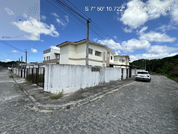 Vende-se em Igarassu-PE  apto, 42.40 de área total, 42.40 de área privativa,  2_qto(s), varanda, a.serv, WC, 1_sala(s), cozinha, 1_vaga(s) de garagem.