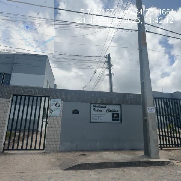 Vende-se em Igarassu-PE  apto, 45.50 de área total, 45.50 de área privativa,  2_qto(s), a.serv, WC, 1_sala(s), cozinha, 1_vaga(s) de garagem.