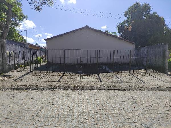 Vende-se em Itapissuma-PE  Casa, 46.08 de área privativa, 0.01 de área do terreno,  2_qto(s), a.serv, WC, 1_sala(s), cozinha, Terraco, 1_vaga(s) de garagem.