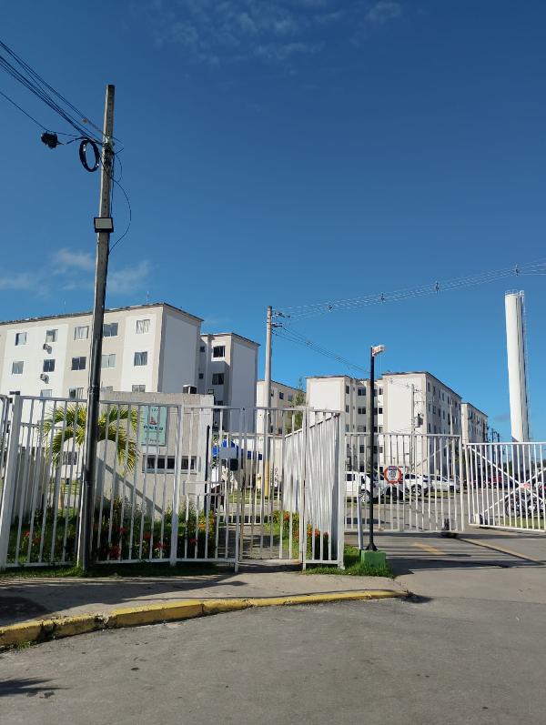 Vende-se em Jaboatao Dos Guararapes-PE  apto, 85.86 de área total, 41.79 de área privativa,  2_qto(s), WC, 1_sala(s), cozinha.