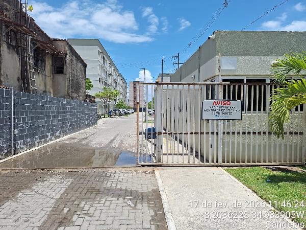Vende-se em Jaboatao Dos Guararapes-PE  apto, 61.51 de área total, 47.10 de área privativa,  2_qto(s), varanda, a.serv, WC, 1_sala(s), cozinha.
