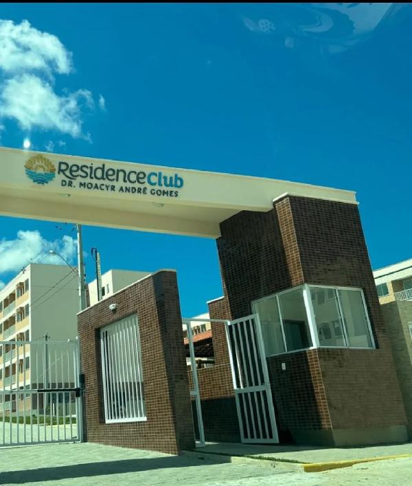 Vende-se em Jaboatao Dos Guararapes-PE  apto, 69.25 de área total, 46.33 de área privativa,  2_qto(s), varanda, a.serv, WC, 1_sala(s), cozinha.