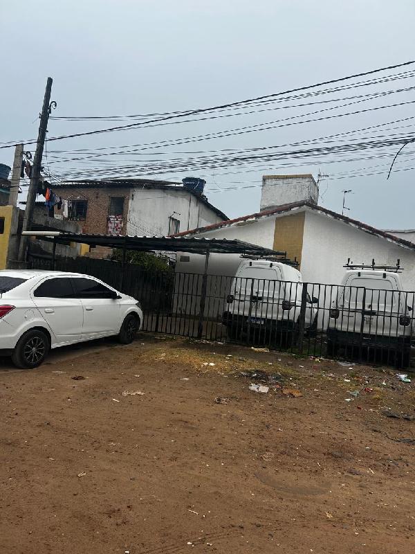 Vende-se em Olinda-PE  Casa, 53.28 de área total, 53.28 de área privativa, 53.28 de área do terreno,  2_qto(s), a.serv, WC, 1_sala(s), cozinha, Terraco, 1_vaga(s) de garagem.