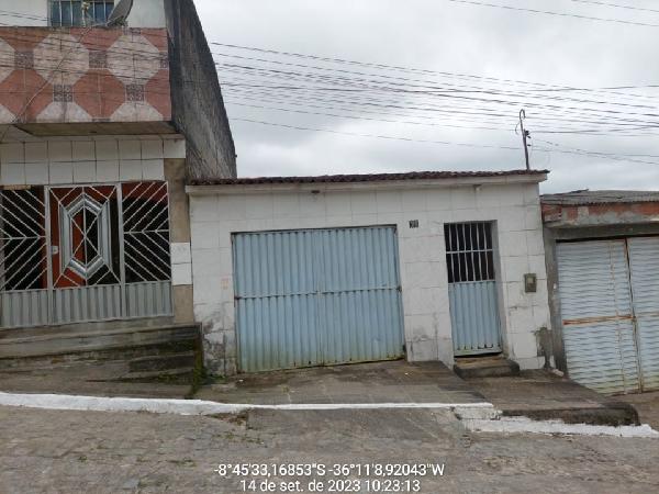 Vende-se em Jurema-PE  Casa, 121.45 de área privativa, 133.67 de área do terreno,  2_qto(s), a.serv, WC, 1_sala(s), sacada, cozinha, 1_vaga(s) de garagem.
