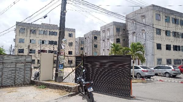 Vende-se em Jaboatao Dos Guararapes-PE  apto, 57.24 de área total, 50.36 de área privativa,  2_qto(s), a.serv, WC, 1_sala(s), cozinha.