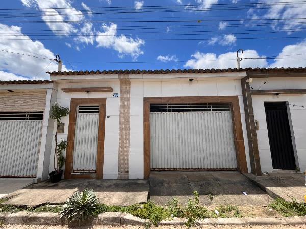 Vende-se em Sao Bento Do Una-PE  Casa, 69.98 de área total, 69.98 de área privativa, 93.30 de área do terreno,  2_qto(s), varanda, WC, 1_sala(s), cozinha, 1_vaga(s) de garagem.