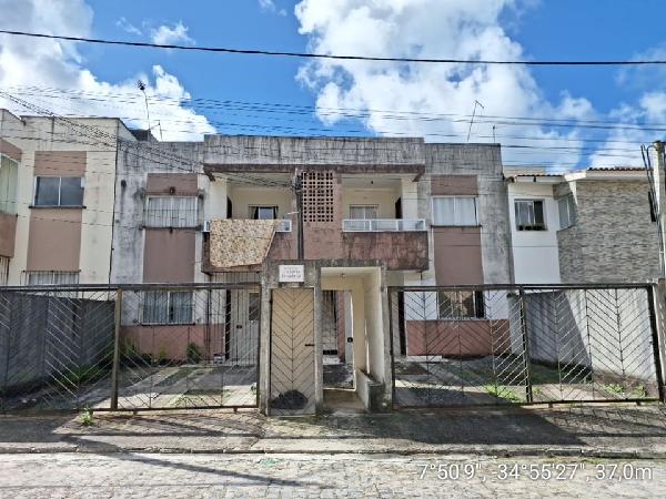 Vende-se em Igarassu-PE  apto, 59.96 de área total, 56.54 de área privativa,  2_qto(s), a.serv, WC, 1_sala(s), cozinha, 1_vaga(s) de garagem.