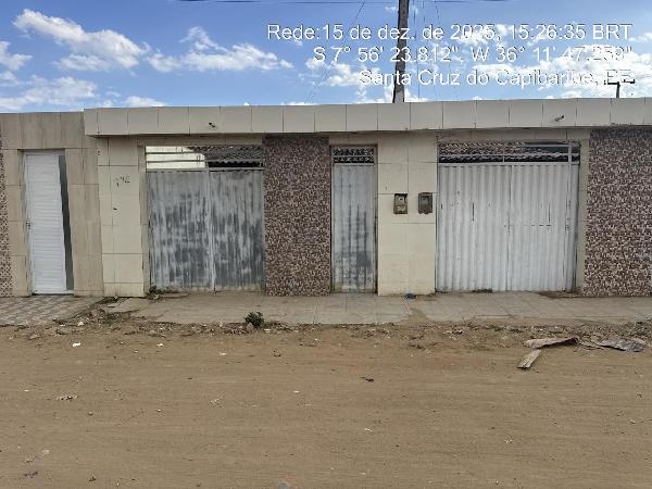 Vende-se em Santa Cruz Do Capibaribe-PE  Casa, 69.20 de área total, 69.20 de área privativa, 105.00 de área do terreno,  2_qto(s), a.serv, WC, 1_sala(s), cozinha.
