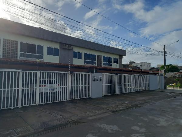 Vende-se em Olinda-PE  apto, 68.76 de área total, 58.45 de área privativa,  2_qto(s), a.serv, WC, 1_sala(s), cozinha.