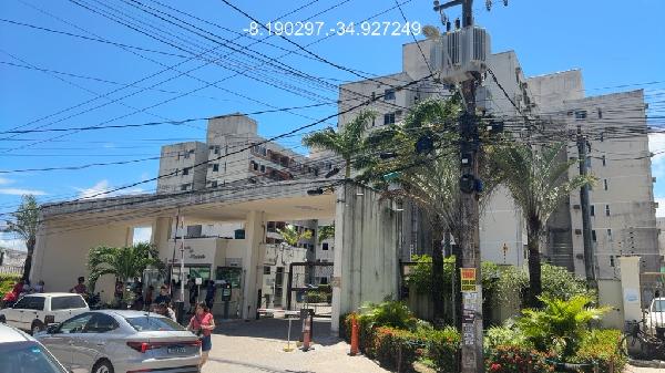 Vende-se em Jaboatao Dos Guararapes-PE  apto, 79.88 de área total, 59.40 de área privativa,  3_qto(s), WC, 1_sala(s), cozinha, 1_vaga(s) de garagem.