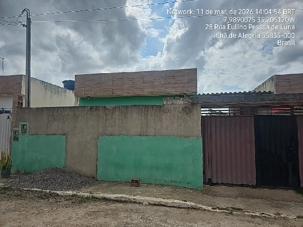 Vende-se em Cha De Alegria-PE  Casa, 84.00 de área total, 84.00 de área privativa, 126.00 de área do terreno,  3_qto(s), a.serv, WC, 1_sala(s), cozinha, Terraco.