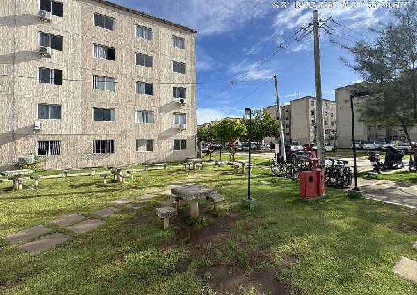 Vende-se em Jaboatao Dos Guararapes-PE  apto, 78.09 de área total, 41.79 de área privativa,  2_qto(s), WC, WC Emp, 1_sala(s), cozinha.