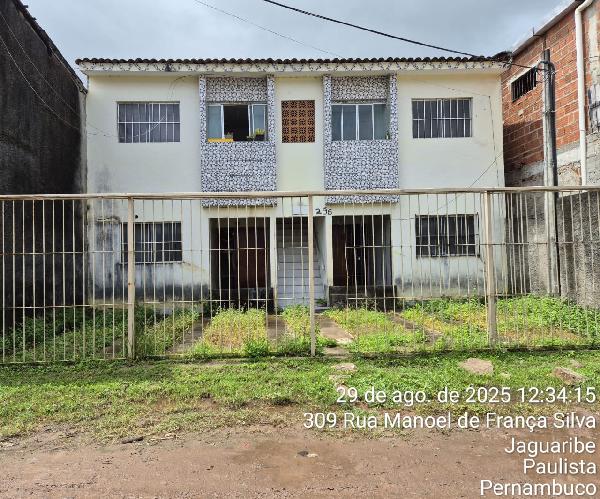 Vende-se em Paulista-PE  apto, 53.15 de área total, 50.00 de área privativa,  2_qto(s), varanda, a.serv, WC, 1_sala(s), cozinha, 1_vaga(s) de garagem.
