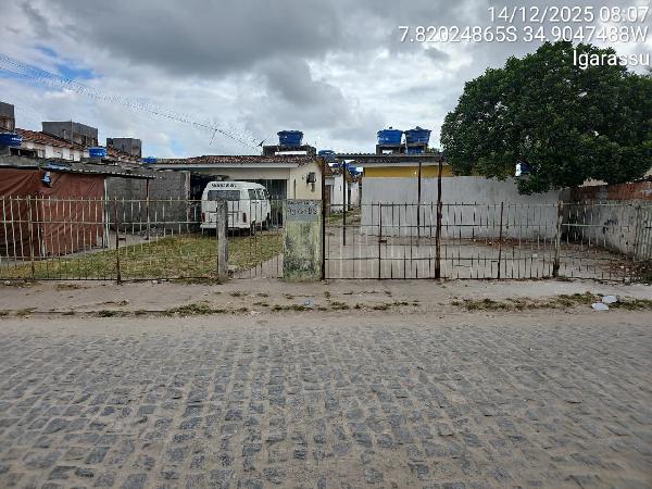 Vende-se em Igarassu-PE  Casa, 58.70 de área total, 58.70 de área privativa, 326.42 de área do terreno,  2_qto(s), a.serv, WC, 1_sala(s), cozinha, 1_vaga(s) de garagem.