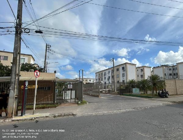 Vende-se em Camaragibe-PE  apto, 65.41 de área total, 41.67 de área privativa,  2_qto(s), WC, 1_sala(s), cozinha.