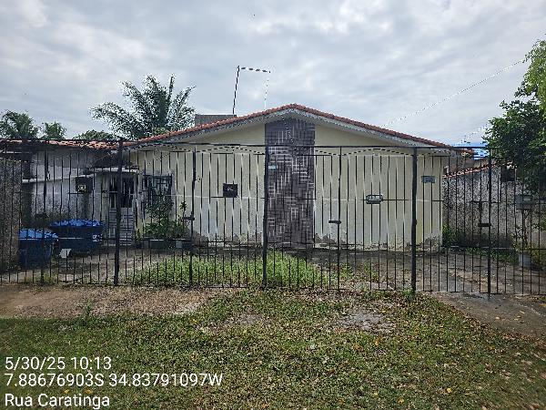Vende-se em Paulista-PE  Casa, 53.02 de área total, 53.02 de área privativa, 360.00 de área do terreno,  3_qto(s), a.serv, WC, 1_sala(s), cozinha, Terraco, 1_vaga(s) de garagem.