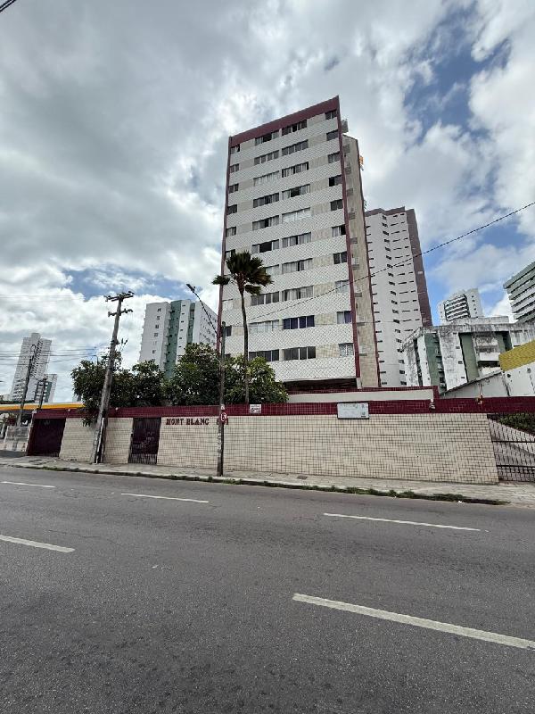 Vende-se em Recife-PE  apto, 83.74 de área total, 45.90 de área privativa,  1_qto(s), a.serv, WC, 1_sala(s), cozinha.