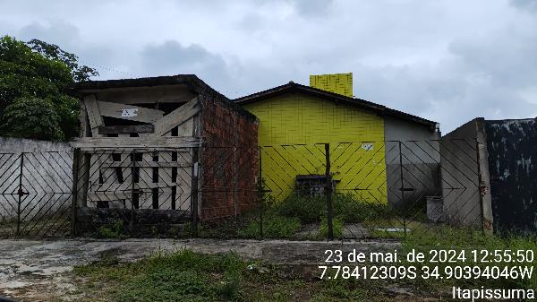 Vende-se em Itapissuma-PE  Casa, 48.62 de área privativa, 360.00 de área do terreno,  2_qto(s), a.serv, WC, 1_sala(s), cozinha, Terraco, 1_vaga(s) de garagem.
