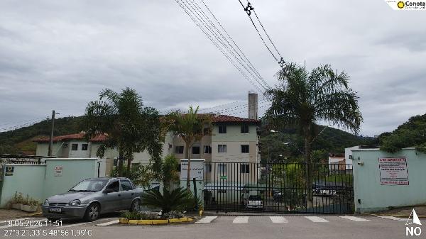 Vende-se em Brusque-SC  apto, 52.73 de área total, 46.96 de área privativa,  2_qto(s), WC, 1_sala(s), cozinha, 1_vaga(s) de garagem.