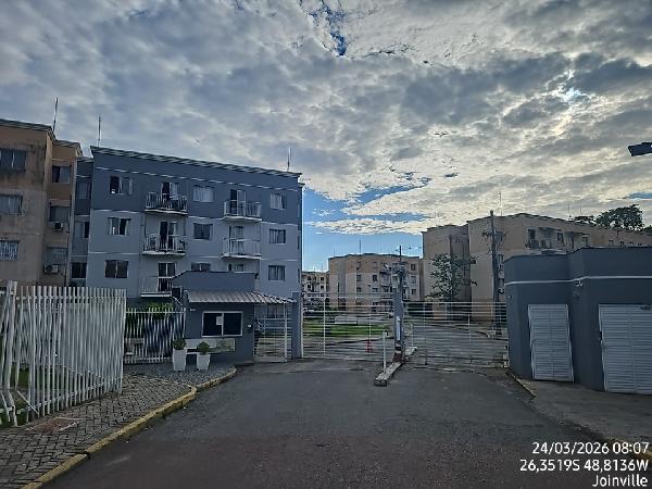Vende-se em Joinville-SC  apto, 61.51 de área total, 54.14 de área privativa,  3_qto(s), WC, 1_sala(s), cozinha, 1_vaga(s) de garagem.