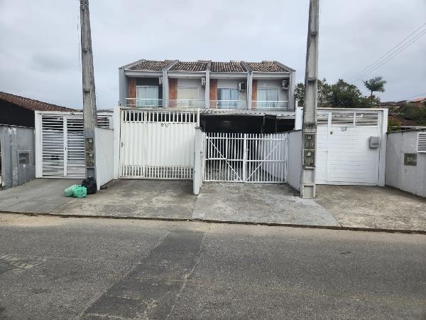 Vende-se em Joinville-SC  Casa, 60.48 de área total, 56.38 de área privativa, 60.48 de área do terreno,  2_qto(s), WC, 1_sala(s), cozinha, 1_vaga(s) de garagem.