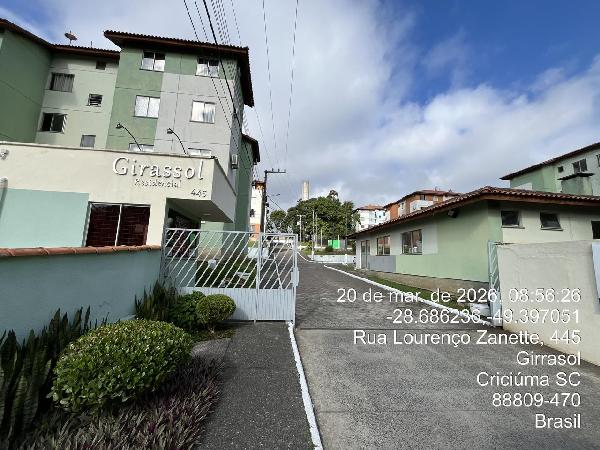 Vende-se em Criciuma-SC  apto, 49.14 de área total, 44.42 de área privativa,  2_qto(s), a.serv, WC, 1_sala(s), cozinha, 1_vaga(s) de garagem.