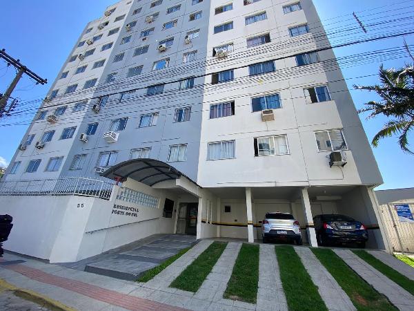 Vende-se em Sao Jose-SC  apto, 70.53 de área total, 57.75 de área privativa,  2_qto(s), WC, 1_sala(s), cozinha.