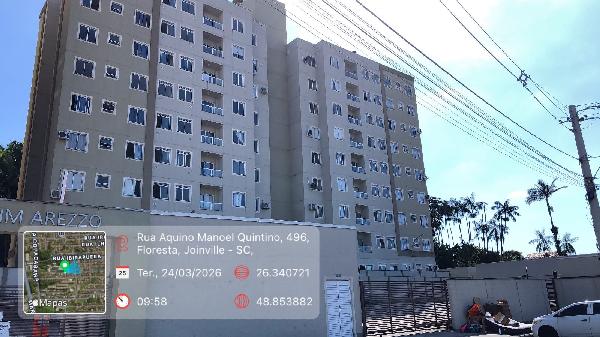Vende-se em Joinville-SC  apto, 80.56 de área total, 44.32 de área privativa,  2_qto(s), WC, 1_sala(s), cozinha, 1_vaga(s) de garagem.