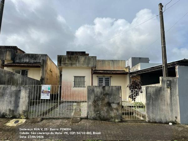 Vende-se em Sao Lourenco Da Mata-PE  Casa, 48.83 de área total, 48.83 de área privativa, 138.97 de área do terreno,  2_qto(s), a.serv, WC, 1_sala(s), cozinha, Terraco, 1_vaga(s) de garagem.