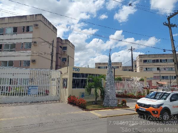 Vende-se em Sao Lourenco Da Mata-PE  apto, 63.97 de área total, 45.35 de área privativa,  2_qto(s), WC, 1_sala(s), cozinha, 1_vaga(s) de garagem.