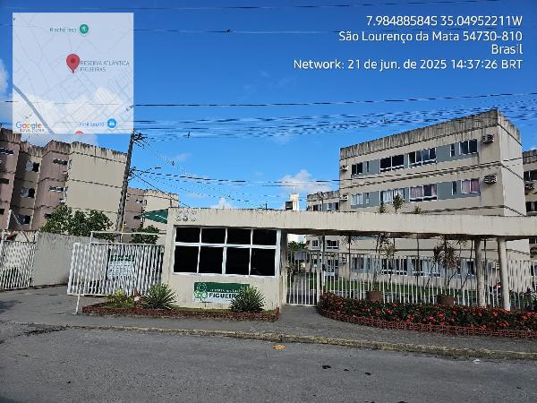 Vende-se em Sao Lourenco Da Mata-PE  apto, 81.10 de área total, 45.35 de área privativa,  2_qto(s), a.serv, WC, 1_sala(s), cozinha, 1_vaga(s) de garagem.
