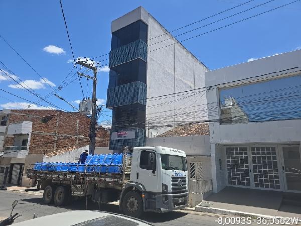 Vende-se em Toritama-PE  Casa, 403.41 de área privativa, 103.41 de área do terreno, WC.